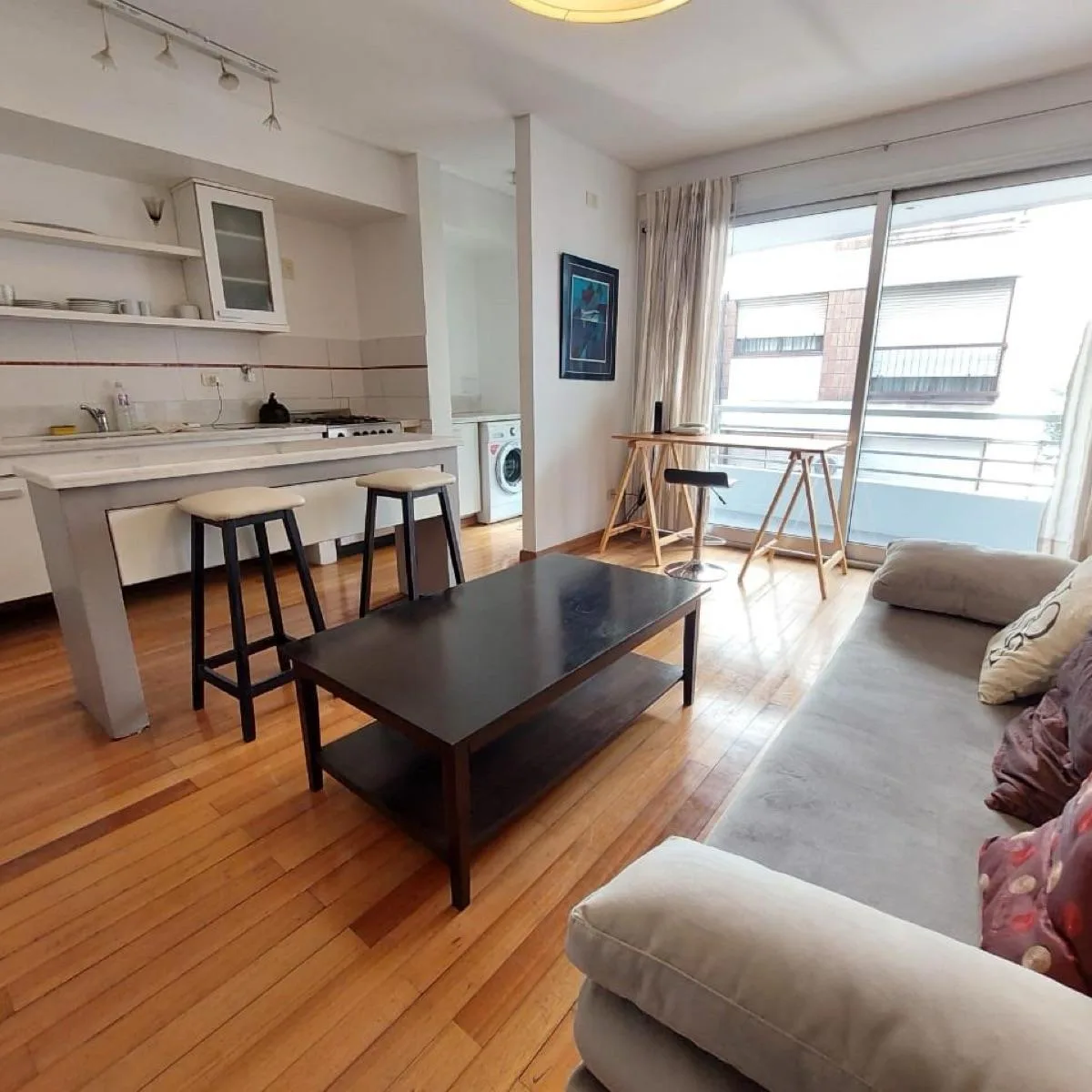 Apartamento de dois ambientes mobiliado em Palermo