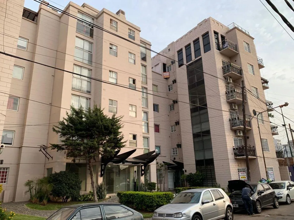 Modern two-room apartment with parking in Ramos Mejía Norte