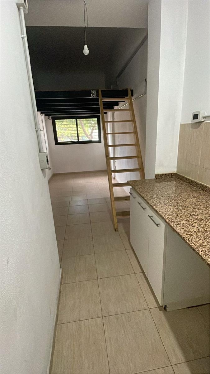 Kitnet com mezanino em Avellaneda