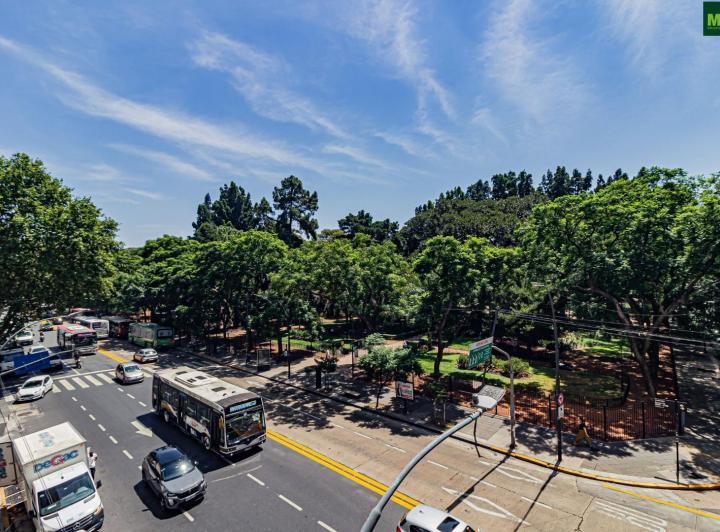 Kitnet mobiliável com varanda e vista para o Jardim Botânico em Palermo