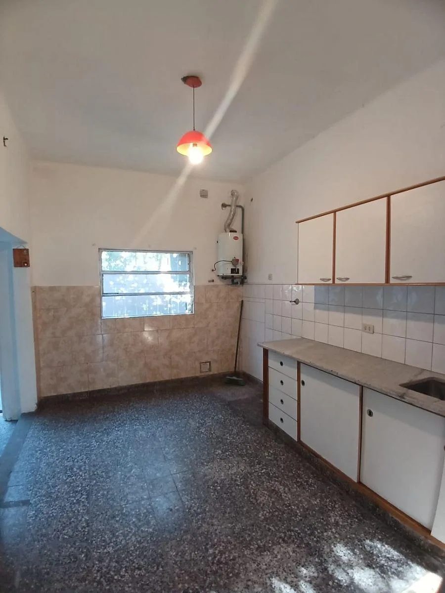 Casa de dois dormitórios em San Justo