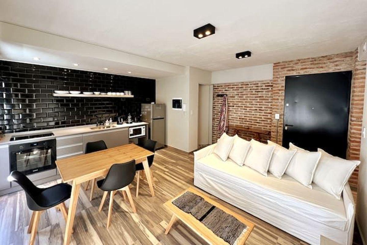 Меблированная квартира-студия в San Telmo за USD 1.500 all in