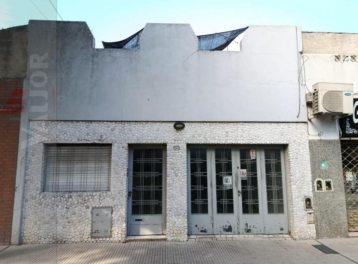 Two-bedroom house in Parque Chas