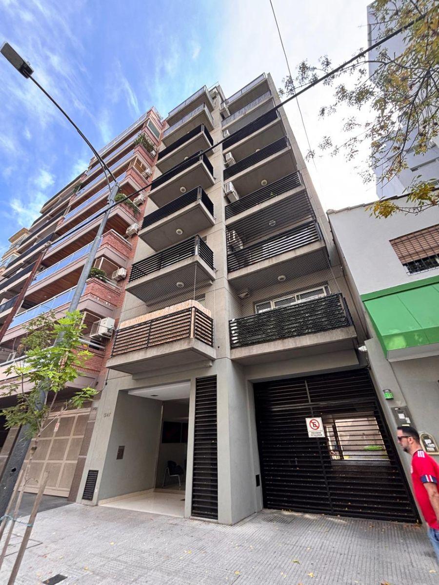 Alq. 2 Amb Sin Expensas. Contrafrente. Muy Luminoso