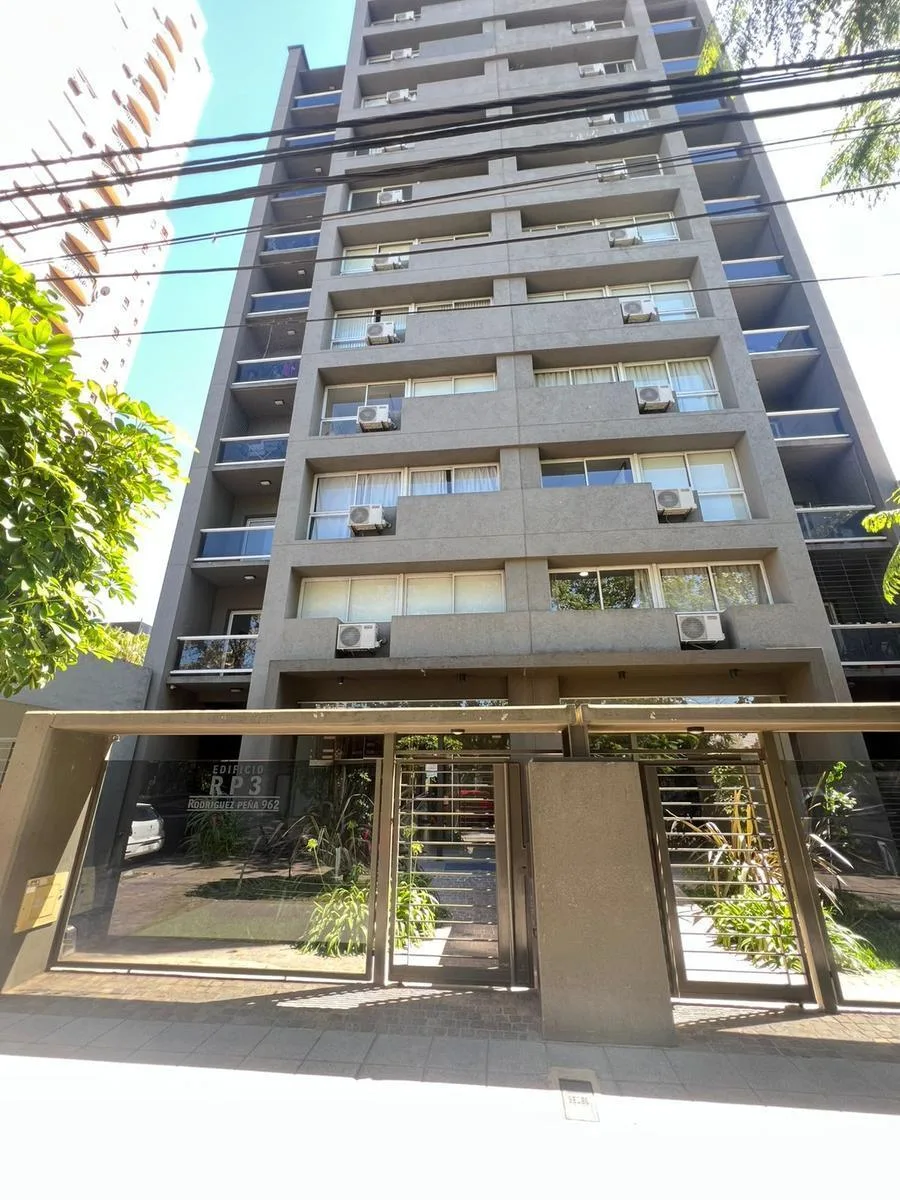 Professional one-bedroom, two-room apartment in San Miguel Centre