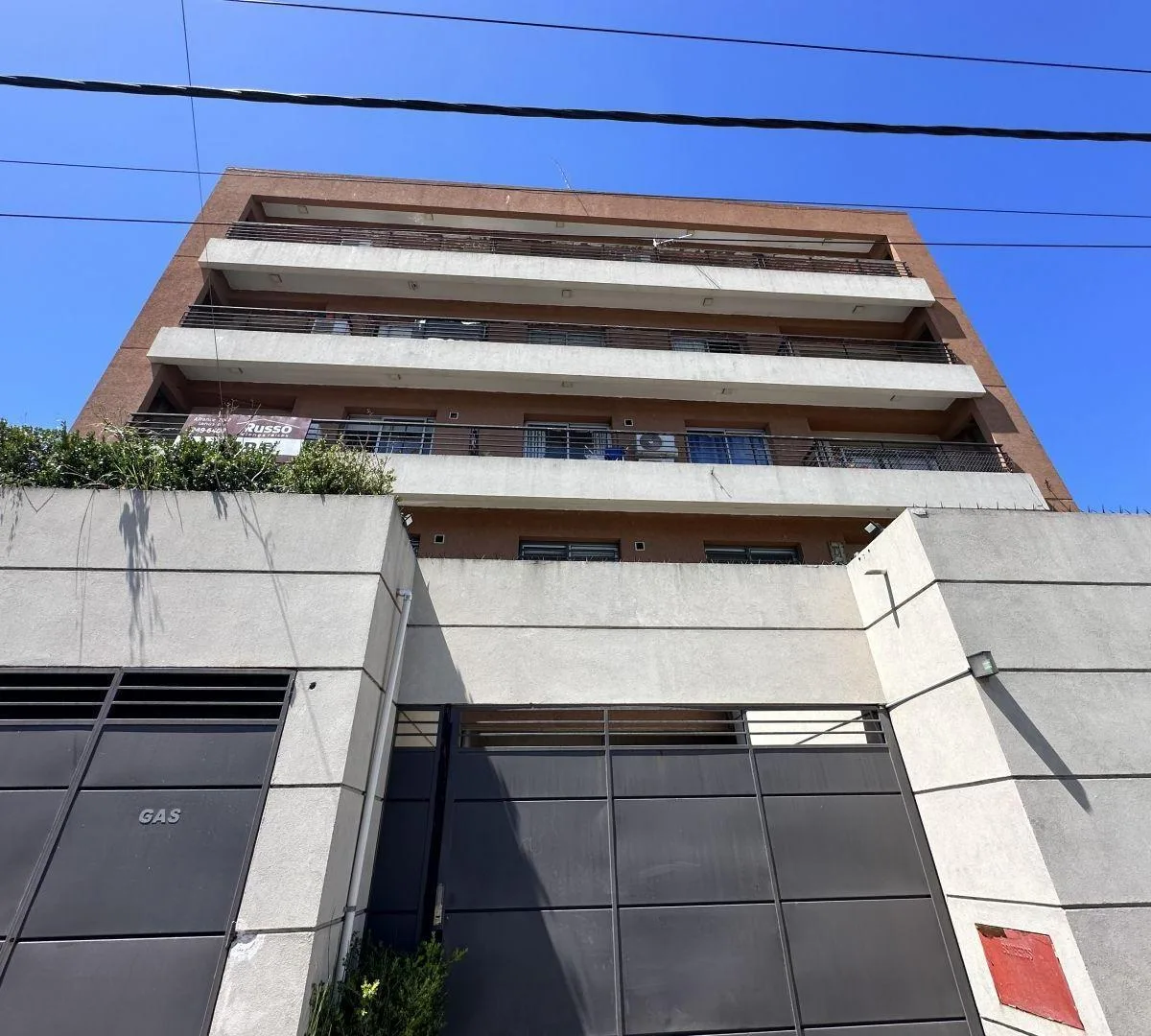 Monoambiente Amplio en Lanús Este Full Amenities