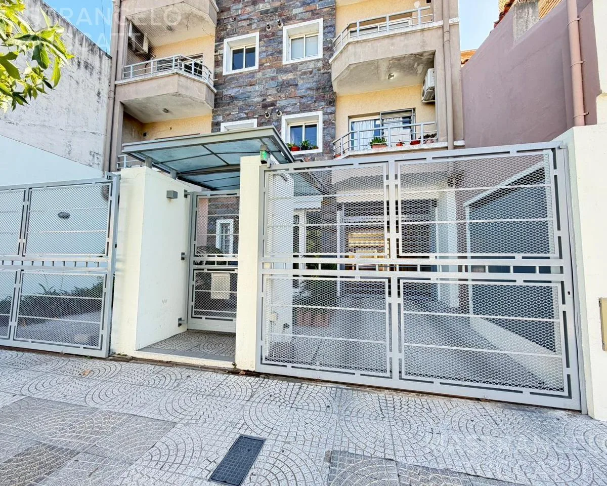 One-bedroom apartment in Lomas de Zamora Oeste