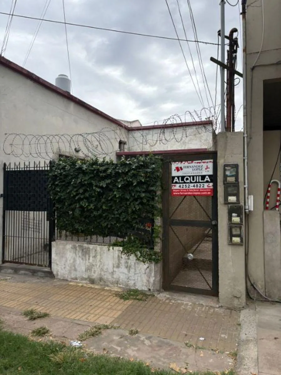 Квартира-студия в PH с внутренним двориком в Quilmes