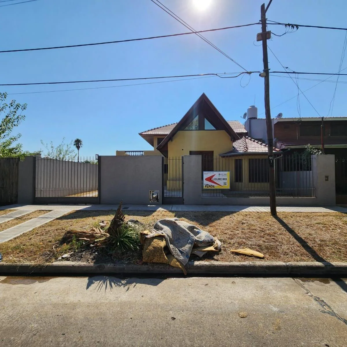 Casa en Venta o Alquiler a 4 Cuadras de Av Espora!