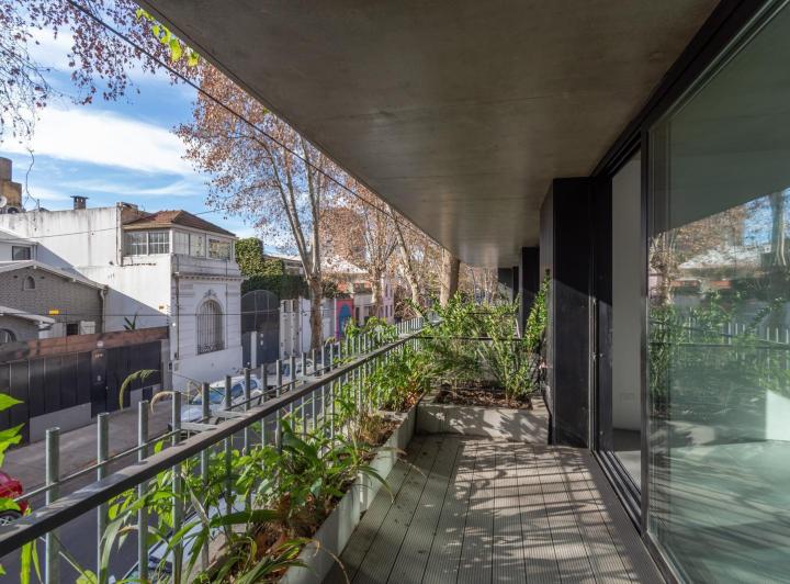 Departamento de 2 ambientes con balcón terraza en Belgrano Chico