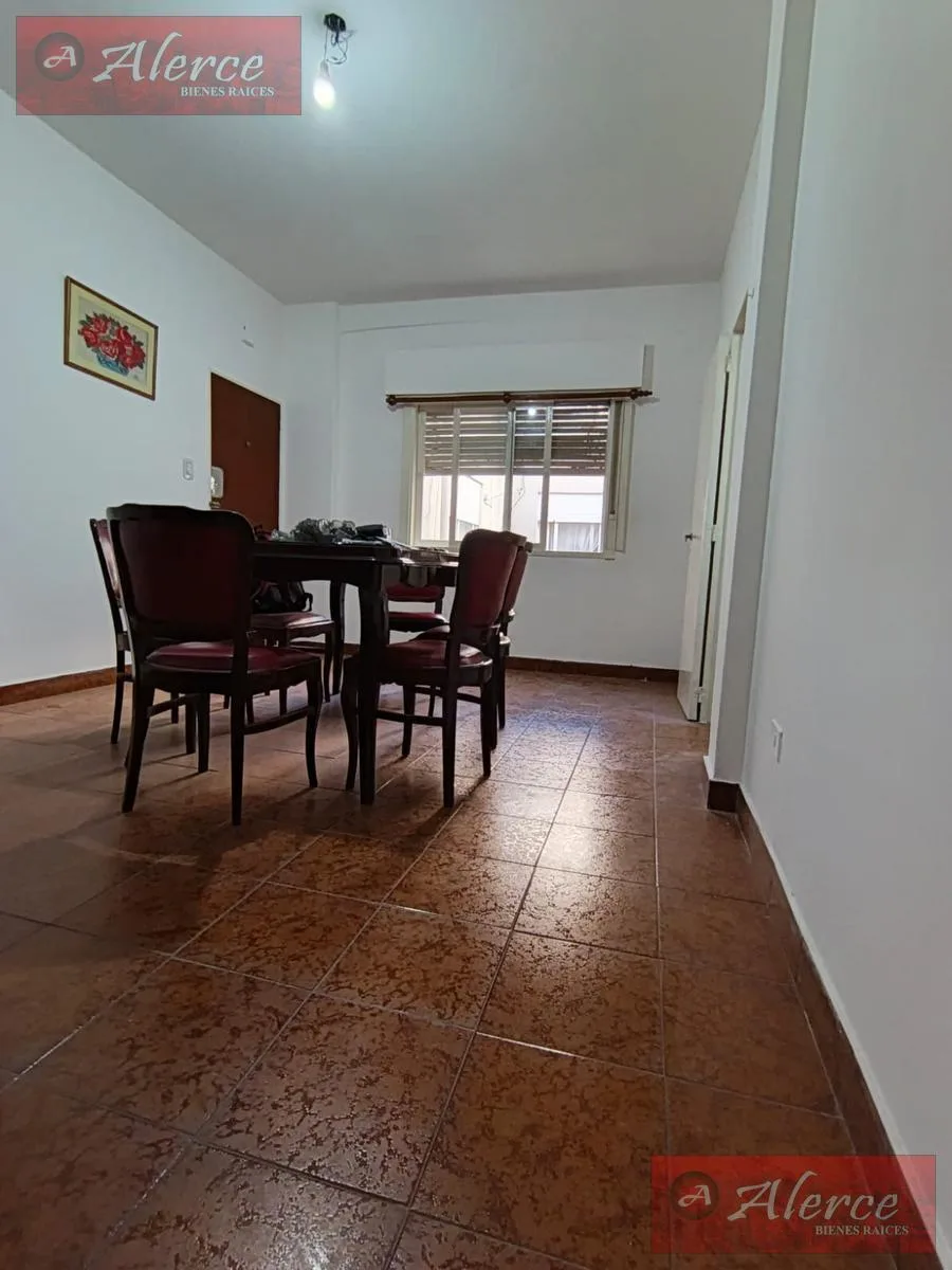 3 Ambientes Al Frente en Lanús Este con Balcon