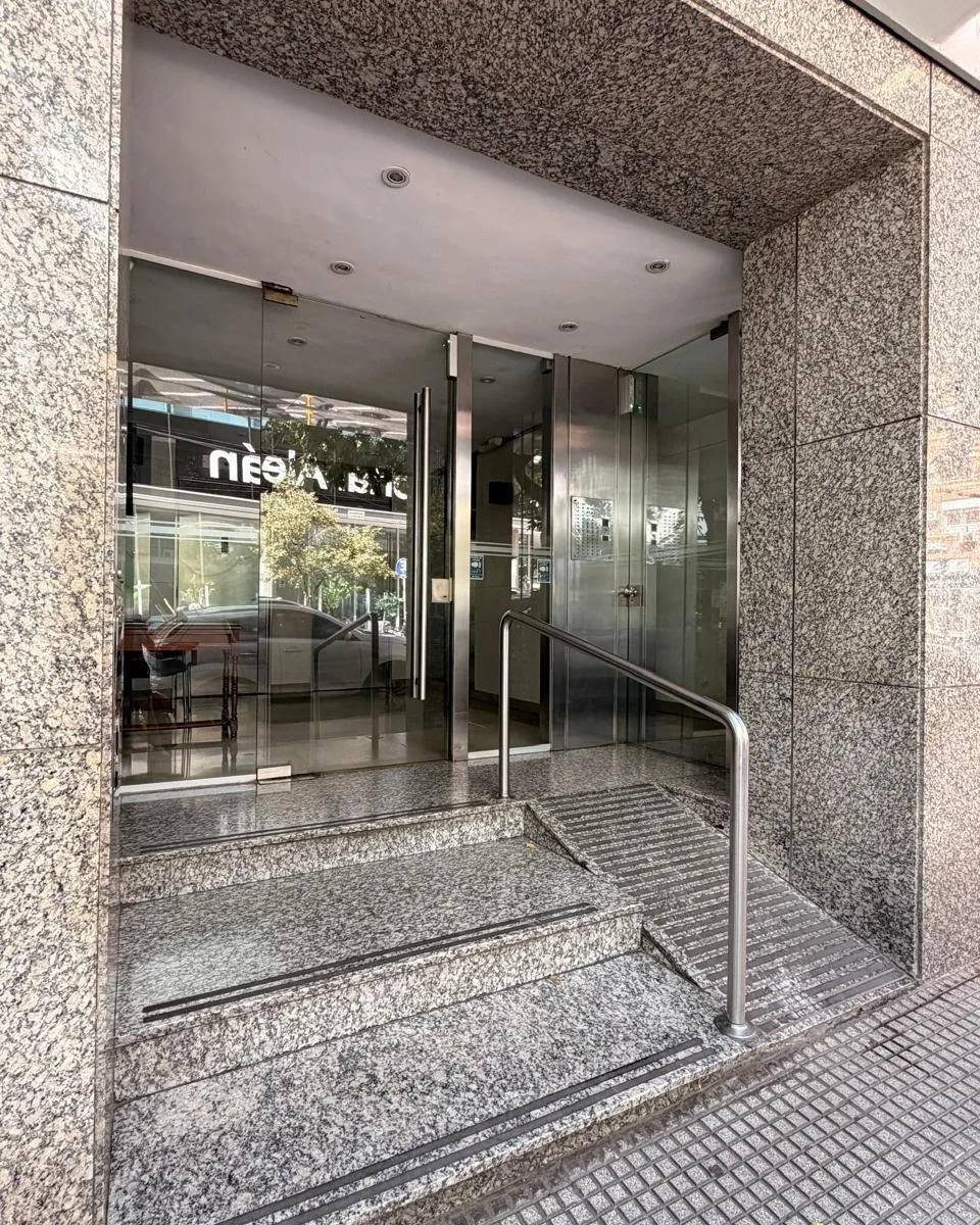 Apartamento de 2 ambientes com 1 quarto para alugar em Recoleta