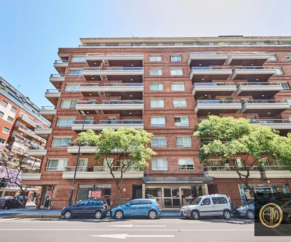 Полуэтажная квартира с 2 спальнями и парковочным местом в Puerto Madero