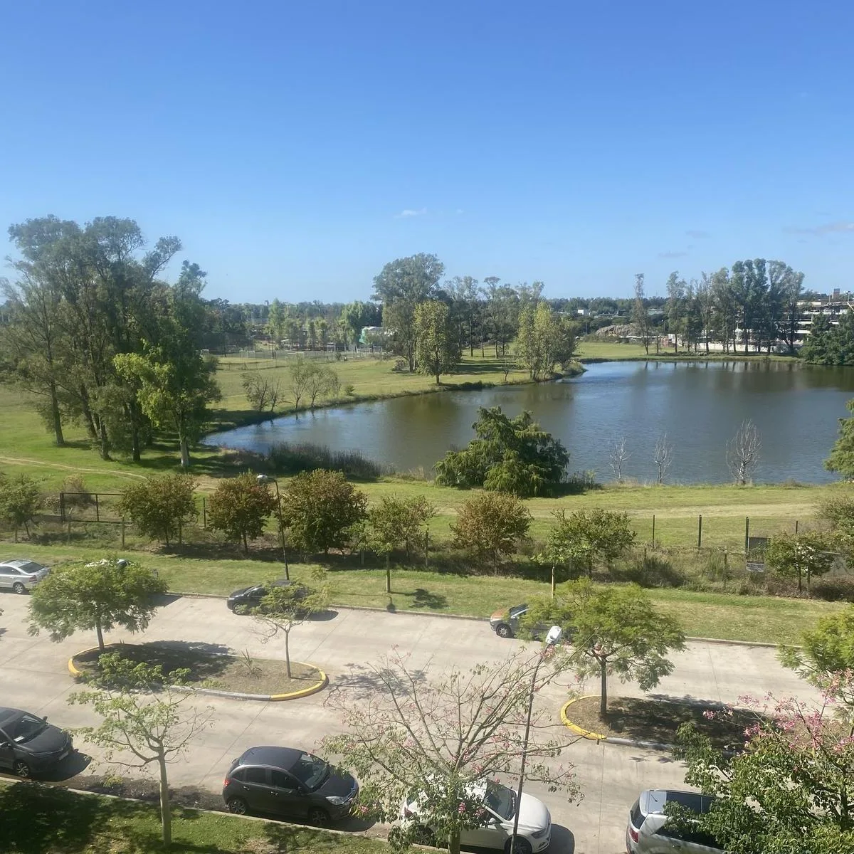 Two-room apartment in Victoria with terrace and lagoon view