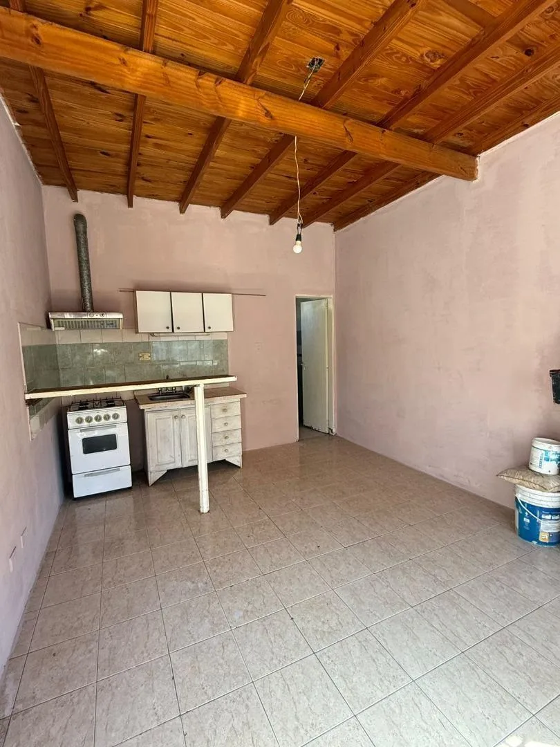 Monoambiente PH sin expensas en Ciudadela, Tres de Febrero