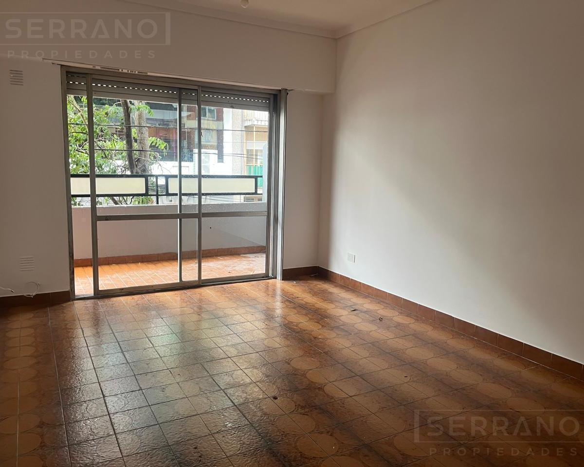 Apartamento de três ambientes com 2 dormitórios na Florida