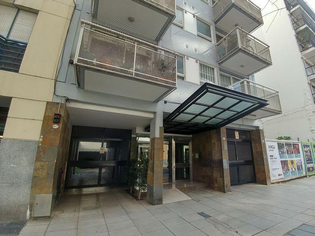 Two-room apartment with balcony in Villa Urquiza