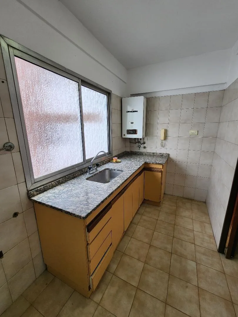 Departamento de 2 dormitorios en Avellaneda