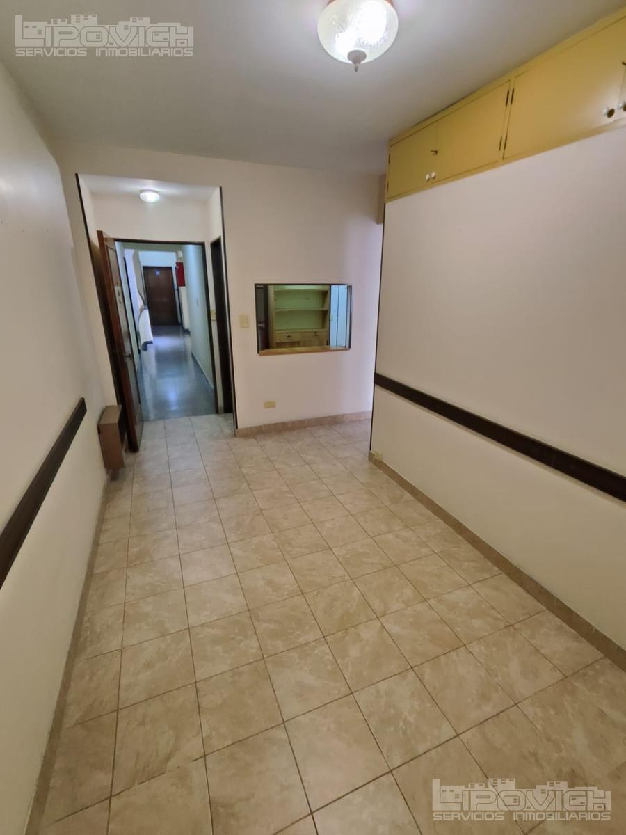 Departamento de 3 ambientes apto profesional en Villa General Mitre