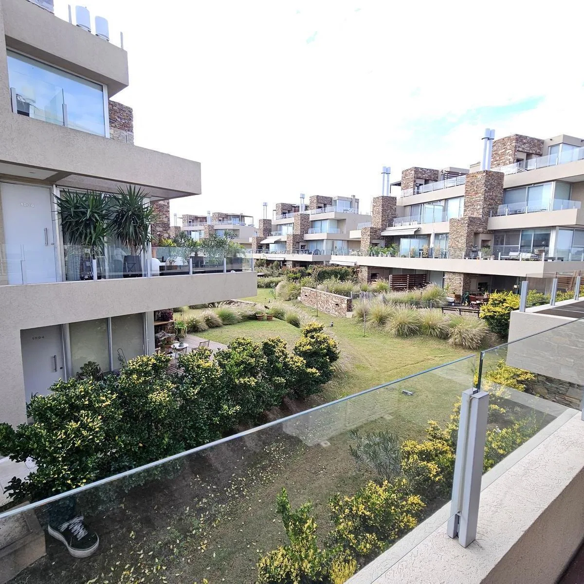 Two-room apartment with private terrace in Tigre