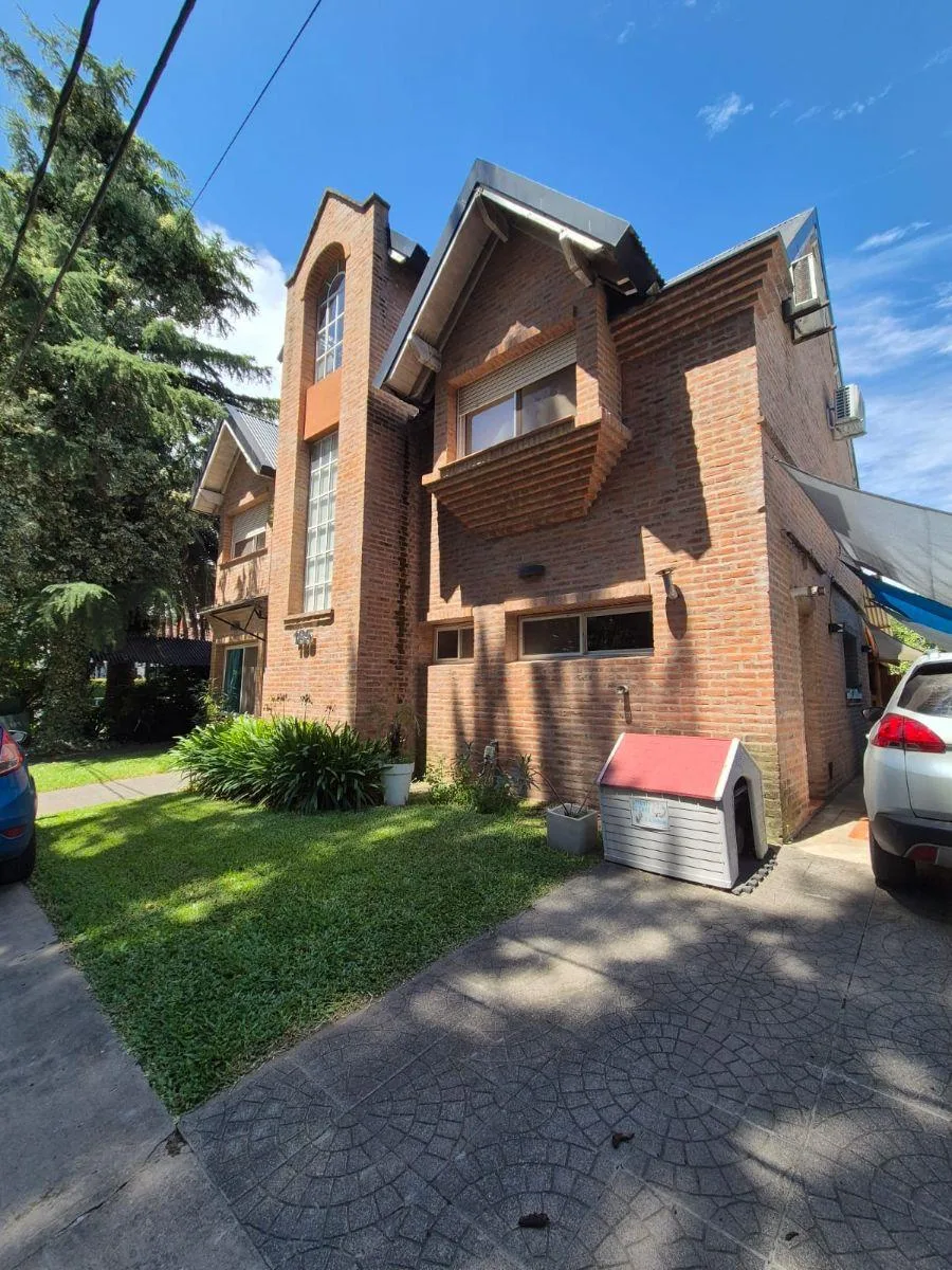 Casa com 4 quartos em Las Lajas, General Rodríguez