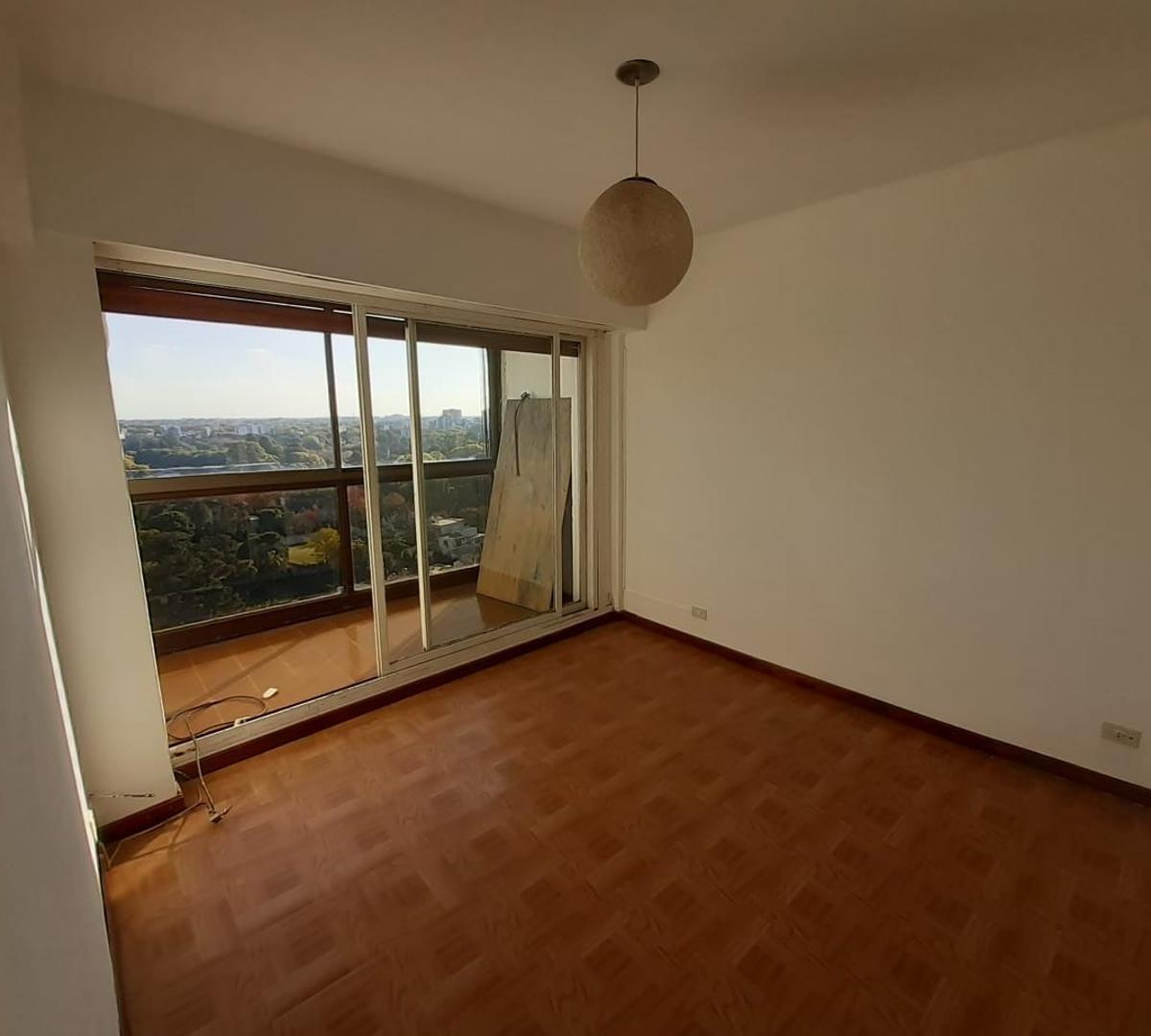 Двухкомнатная квартира на высоком этаже с открытым видом в Vicente López