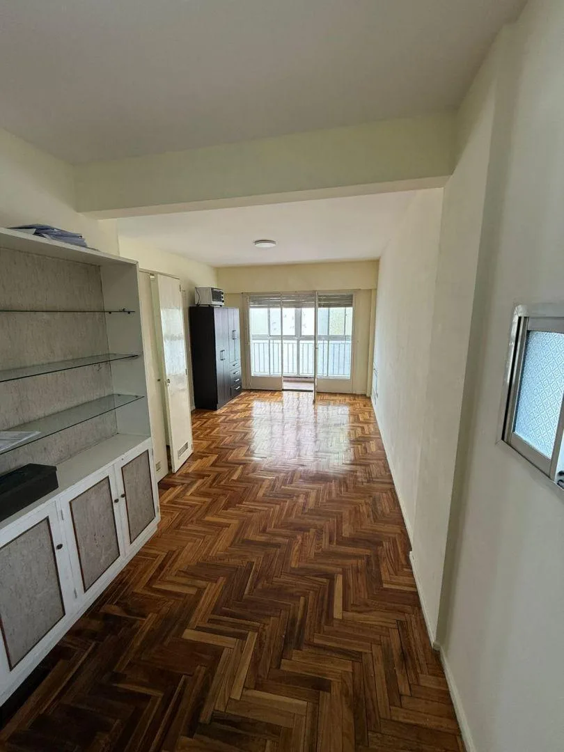 (Propiedad Reservada) Sarmiento y Junin