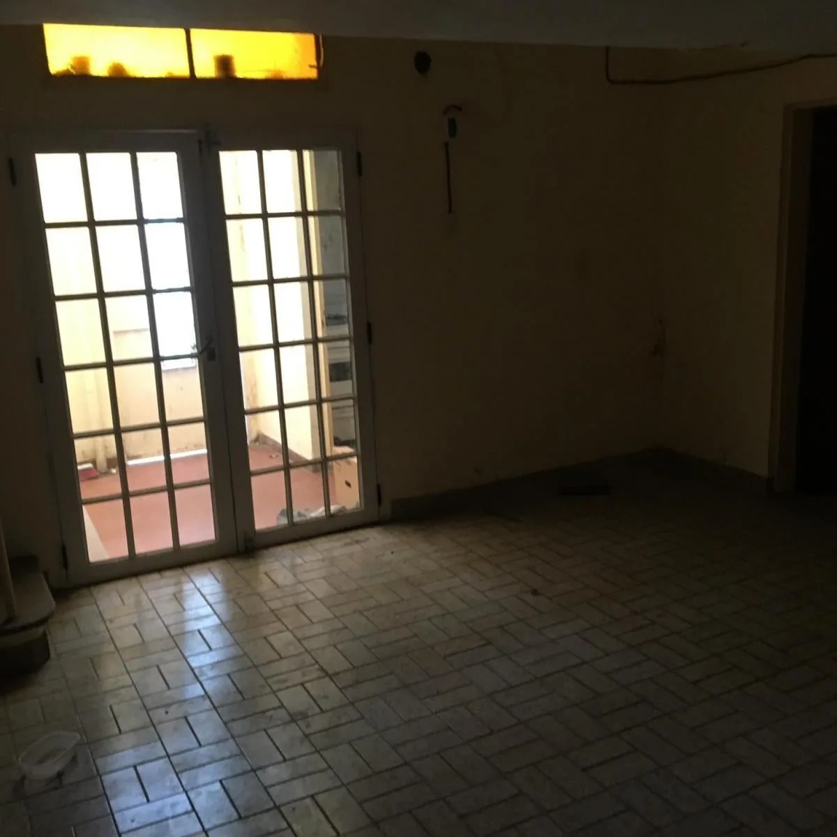 Apartamento de 2 ambientes com 1 quarto em Lanús
