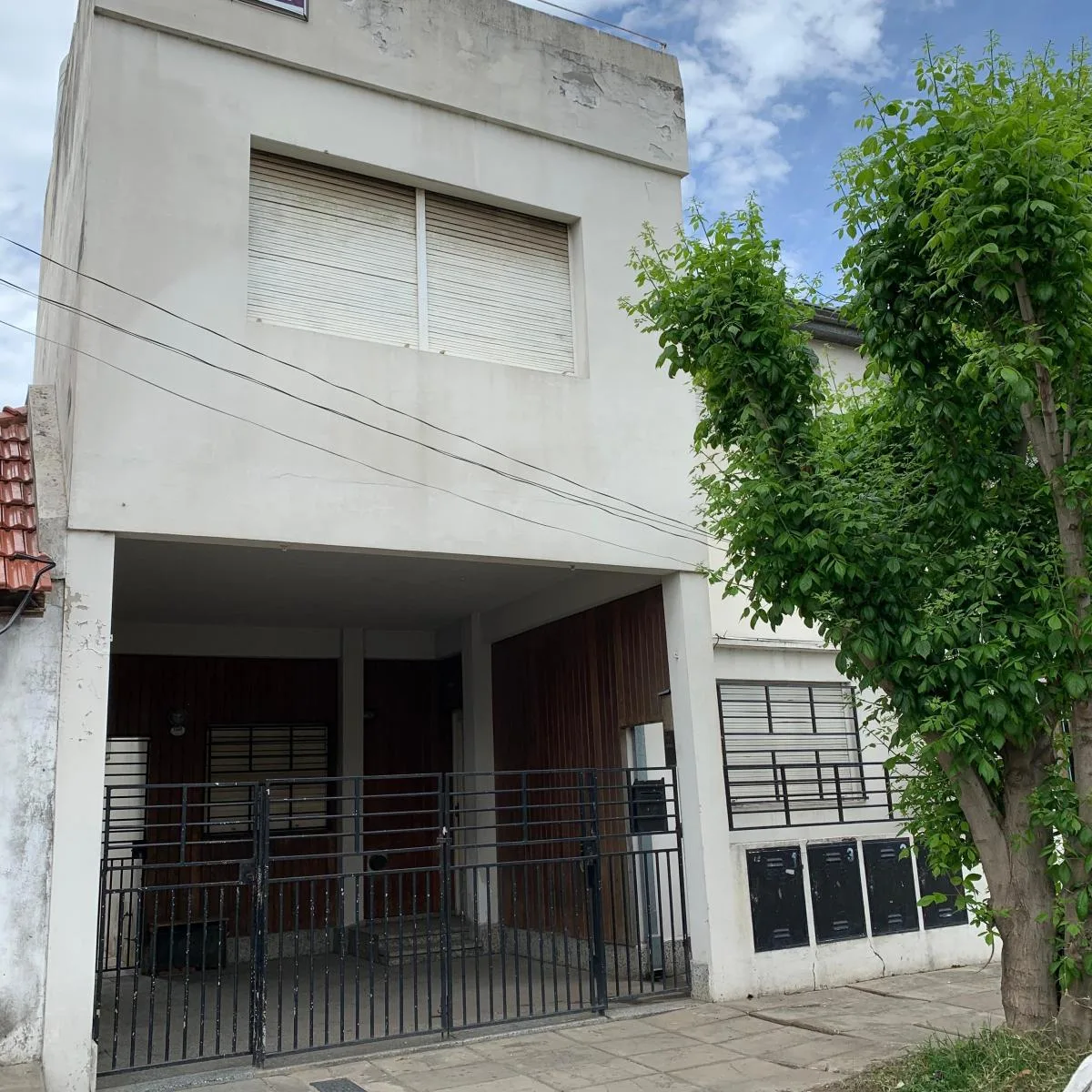 PH с 2 спальнями и патио в Avellaneda