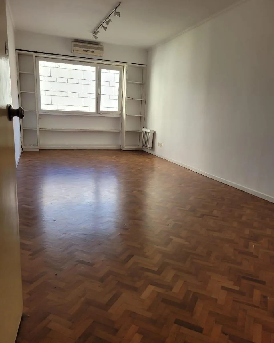 Departamento de 3 ambientes en Retiro