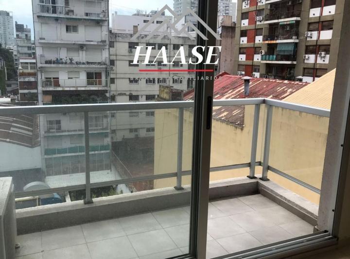 Квартира-студия 45 m² с балконом в Belgrano