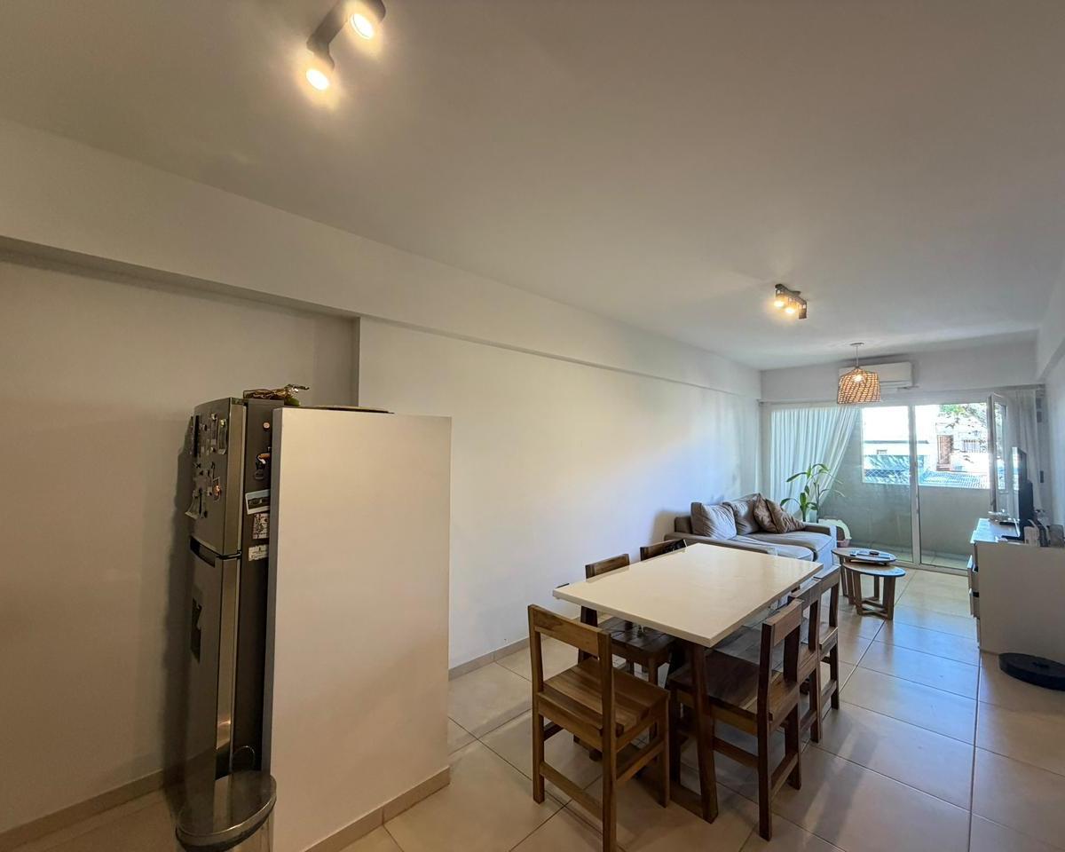 Apartamento de dois ambientes em Liniers
