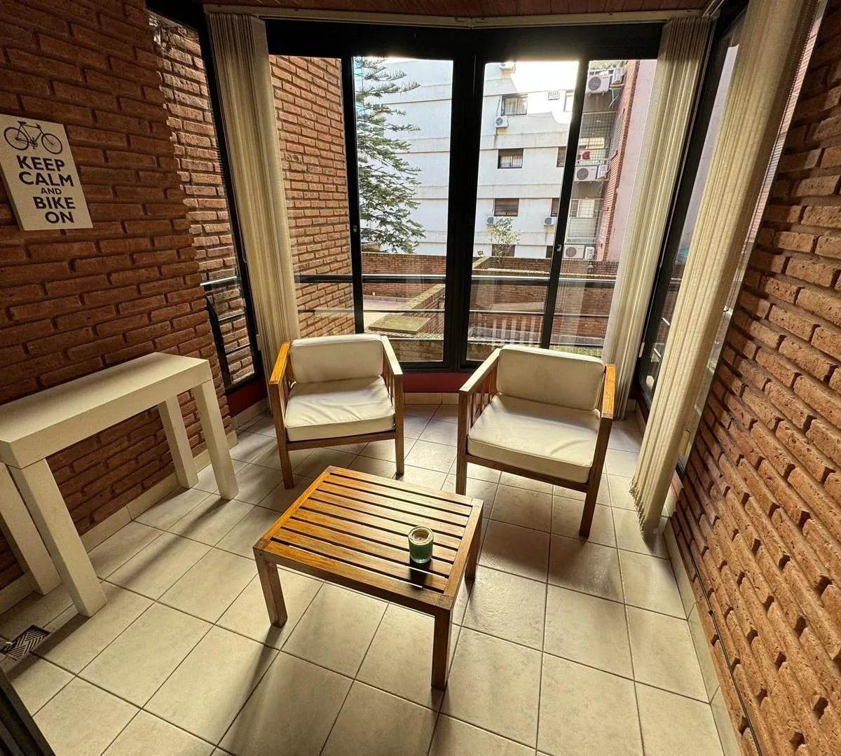 Departamento amoblado de 2 ambientes con balcón en Palermo