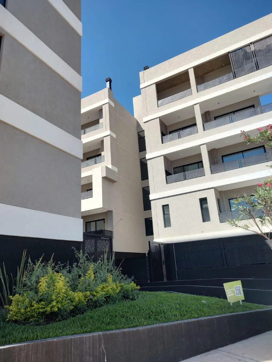 2 Ambientes a Estrenar con Cochera – Canning