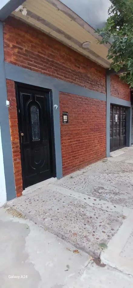 PH с 1 спальней и патио в Almirante Brown
