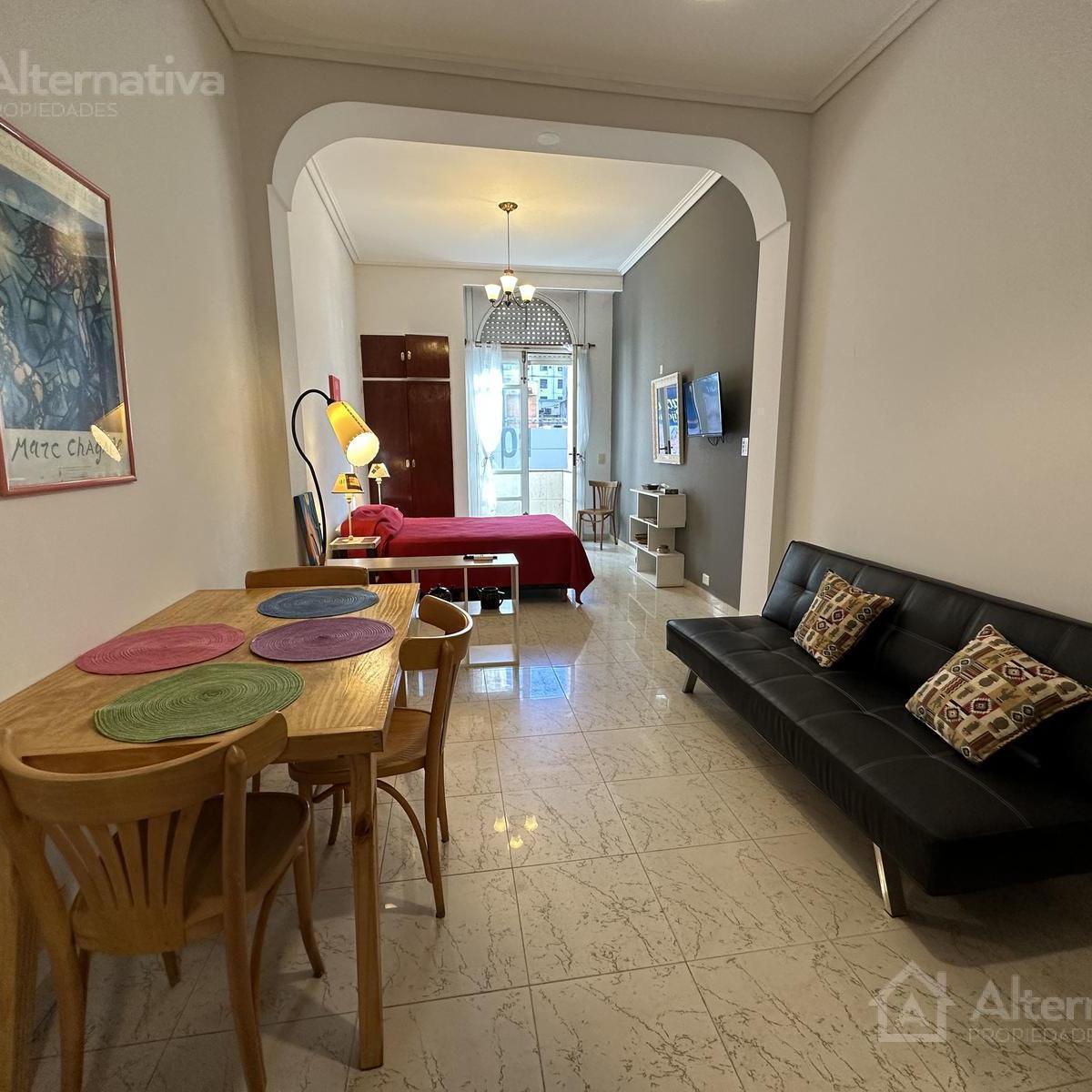 Квартира-студия в San Nicolás для временной аренды