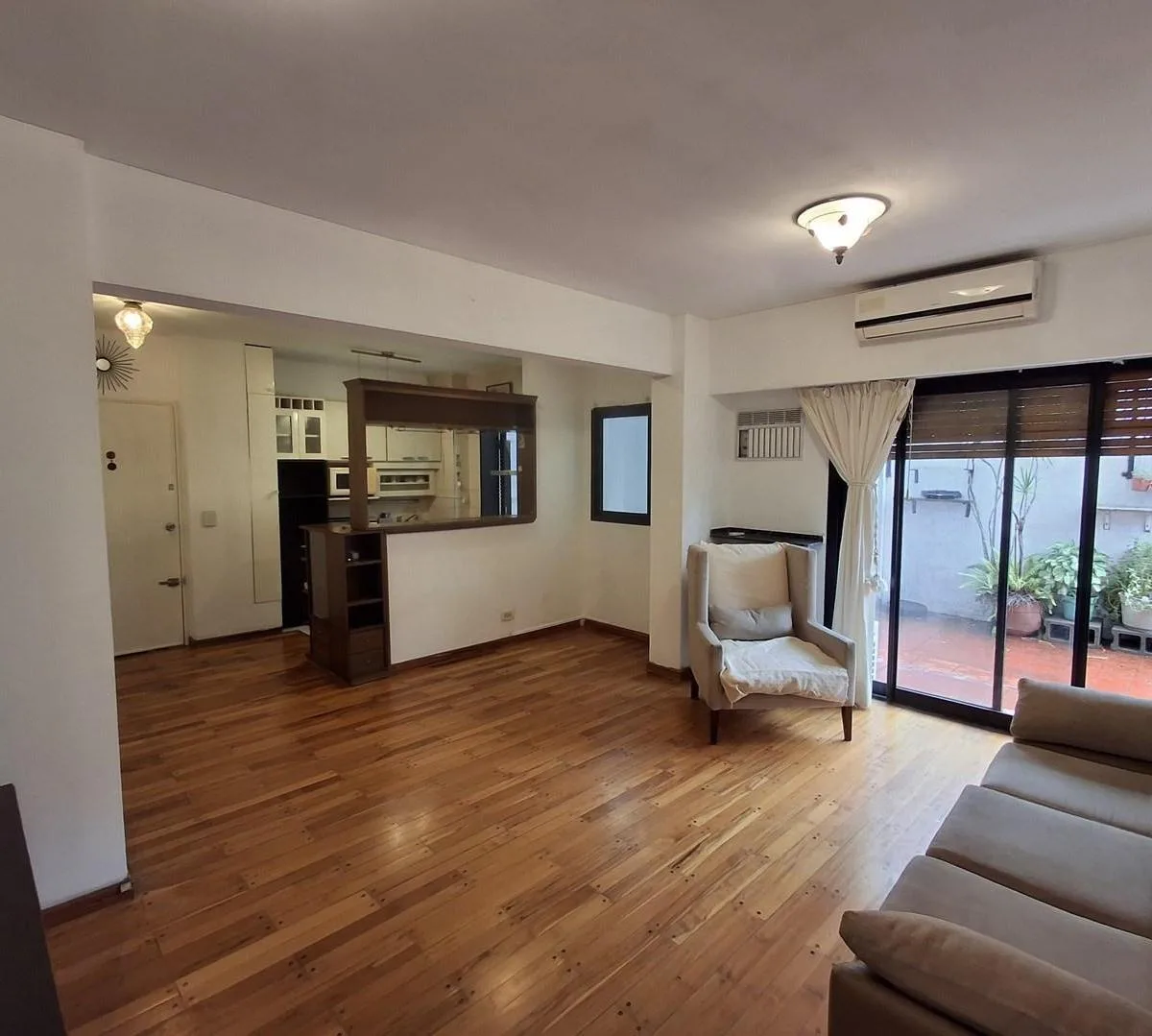 Part-furnished one-bedroom apartment in Quilmes