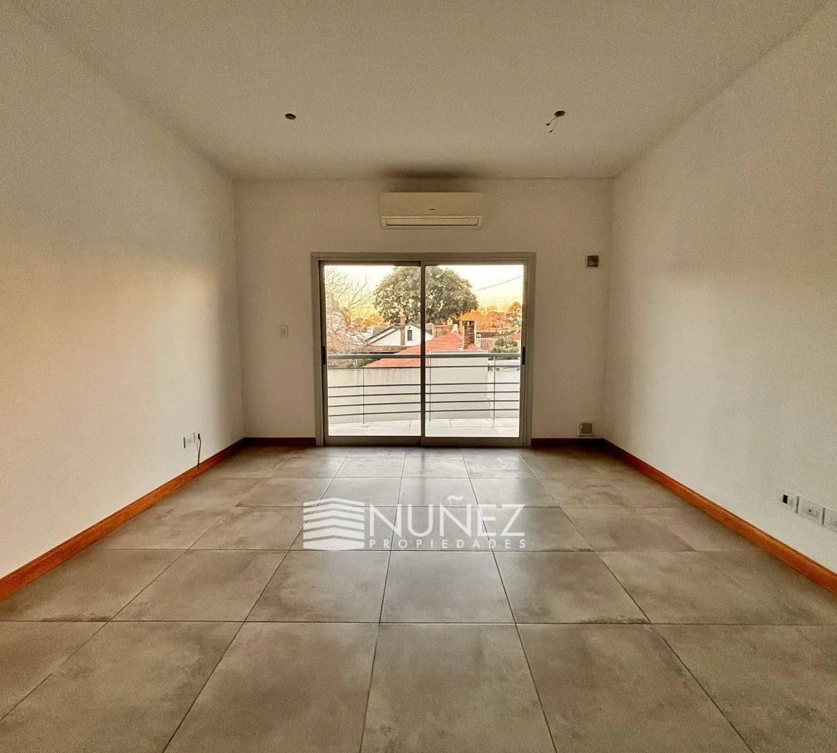 Studio apartment in Bernal Este, Quilmes