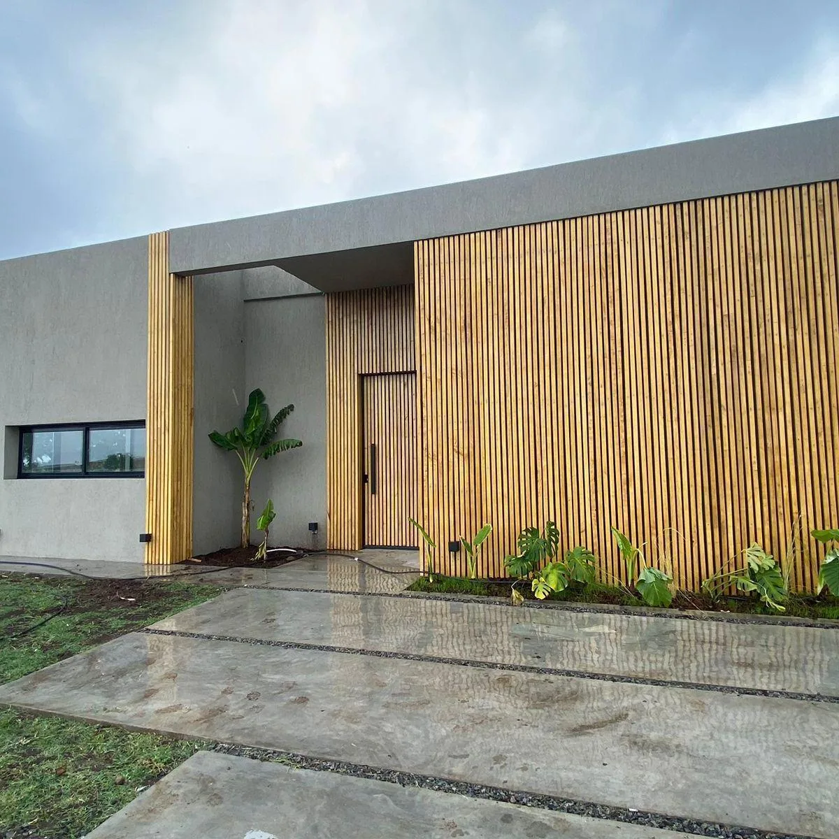 Moderna Casa de Diseño en Los Cardales en Alquiler