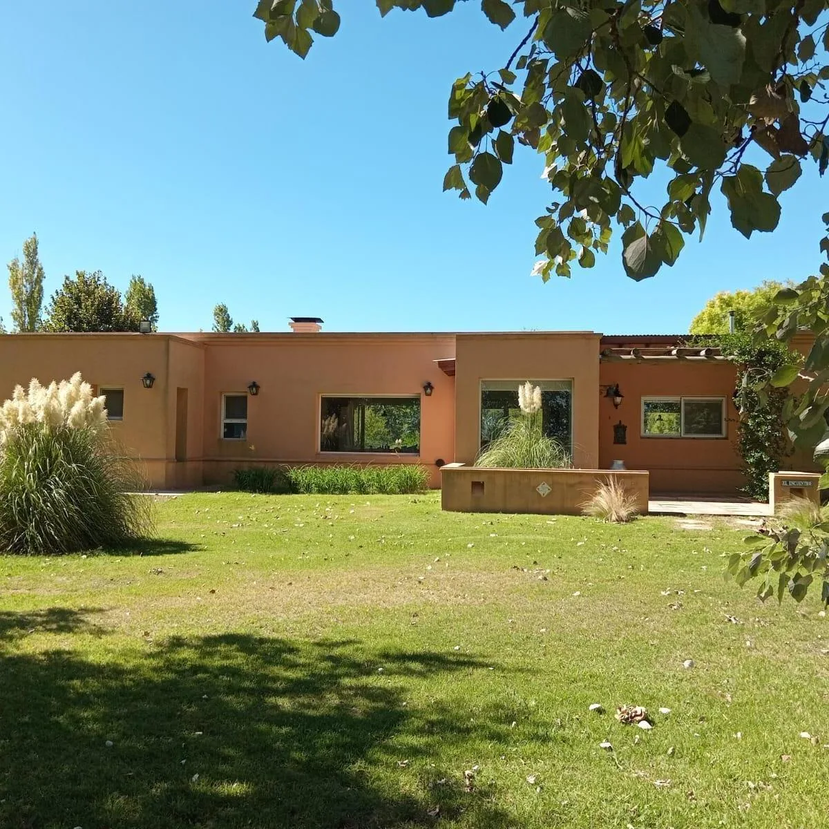 Дом с 3 спальнями в Luján, Chacras La Oración