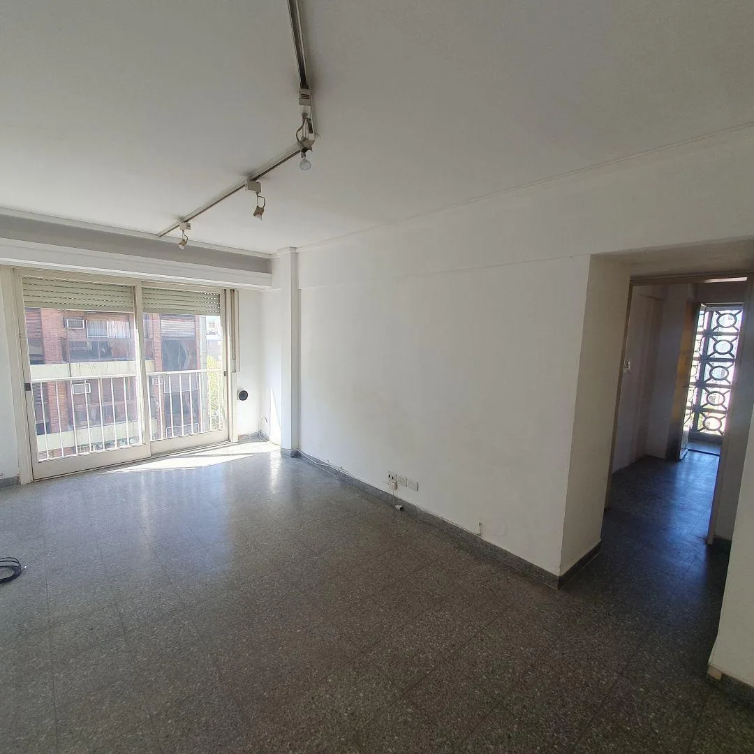 Apartamento de 2 ambientes em Lanús Oeste