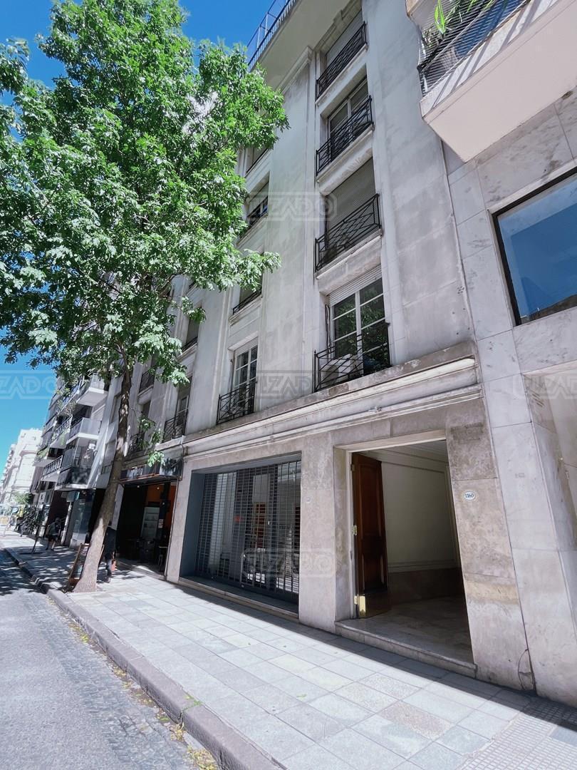 Apartamento semipiso de 4 dormitórios em Recoleta