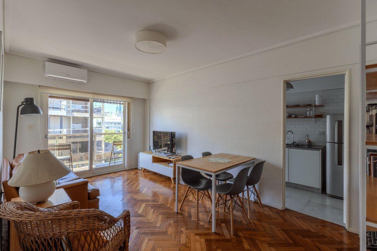 Квартира с 1 спальней и мебелью в Núñez, временная аренда