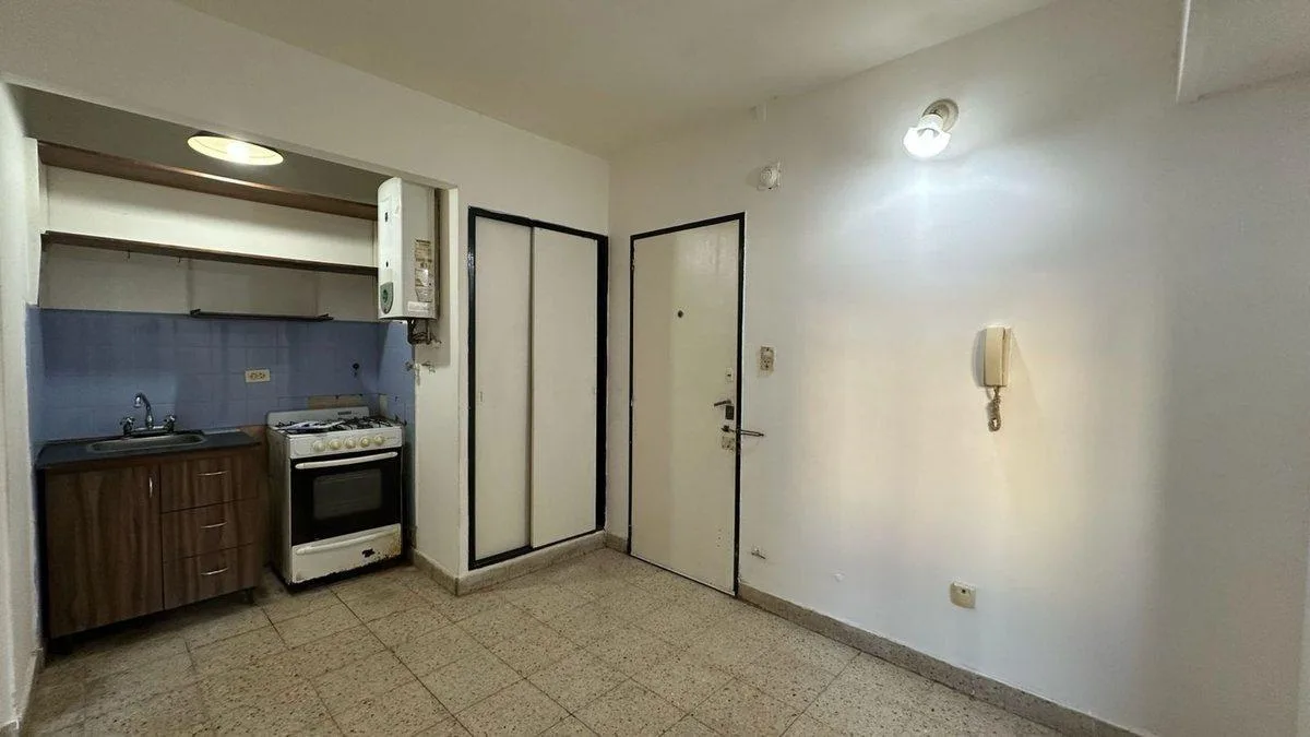 Two-room studio apartment in Ramos Mejía Centro