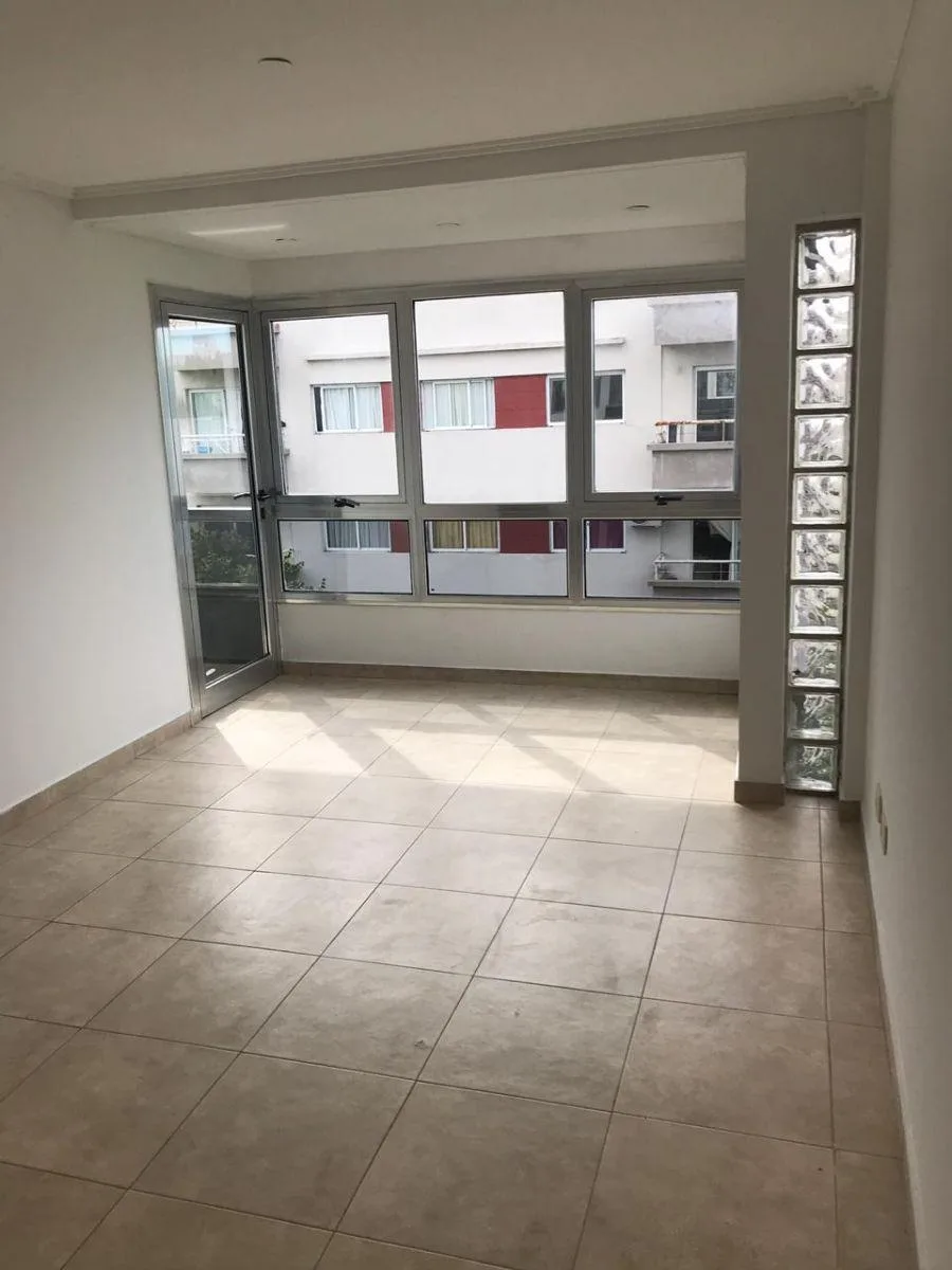 Apartamento para alugar com 2 dormitórios em La Plata