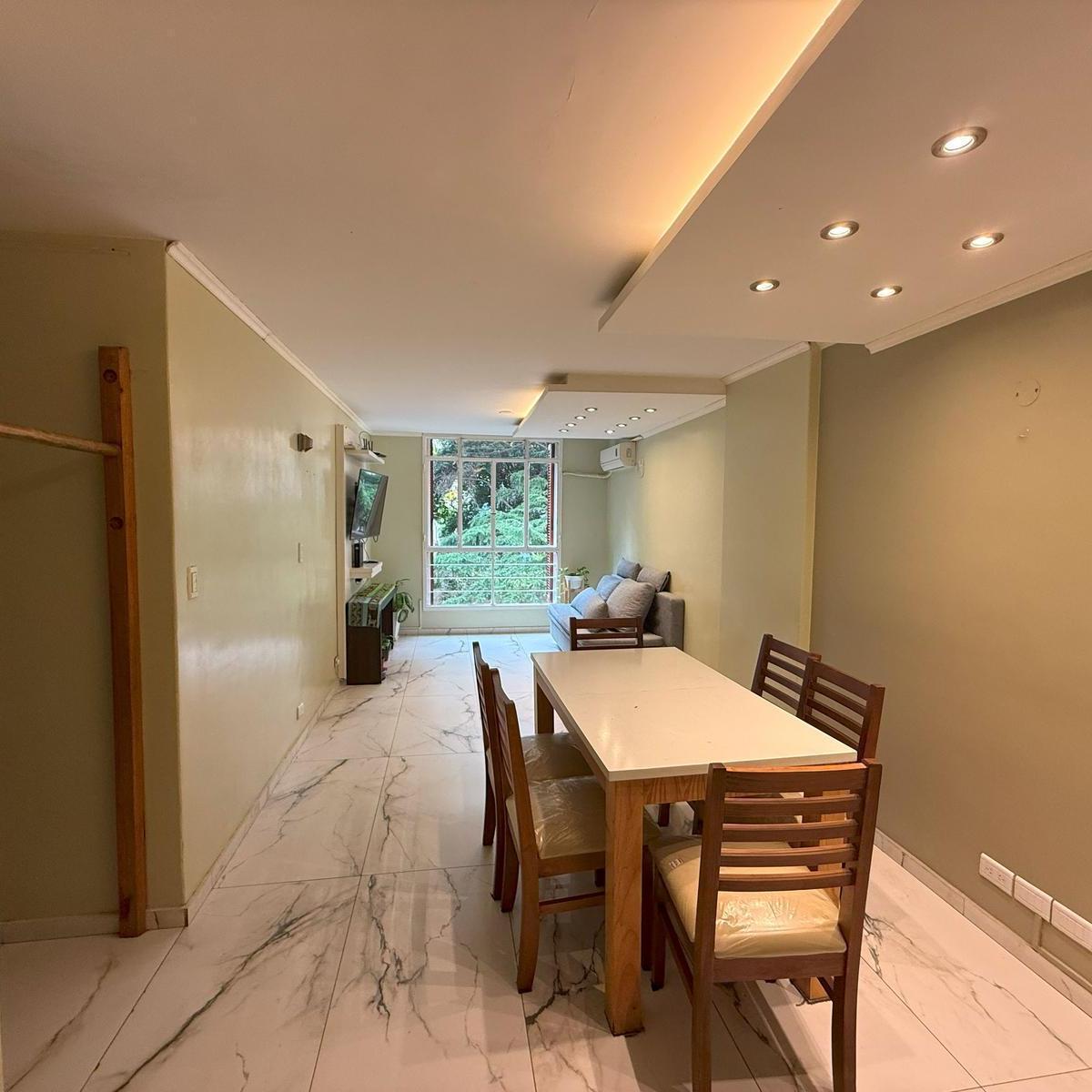 Apartamento de quatro ambientes em Catalinas Sur, La Boca