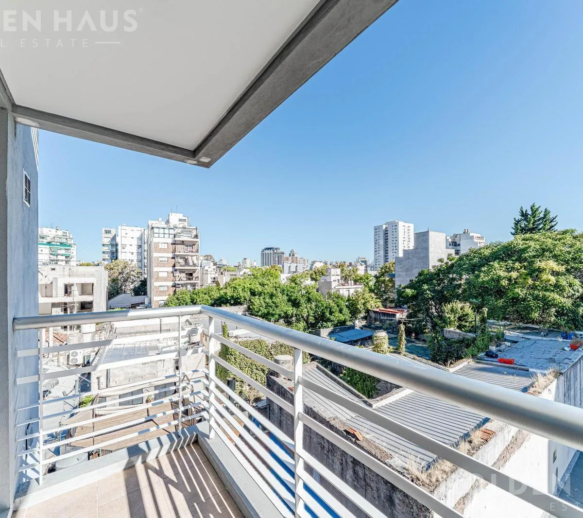 Kitnet com varanda e amenities em Palermo