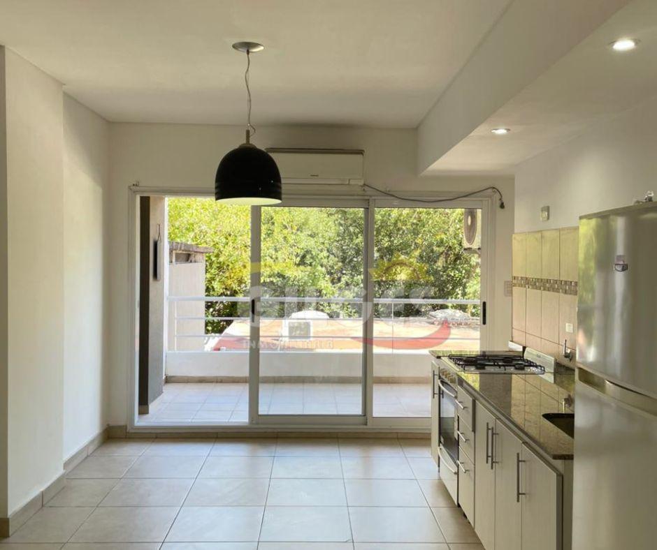 Departamento de 2 ambientes a estrenar con balcón contrafrente en Liniers