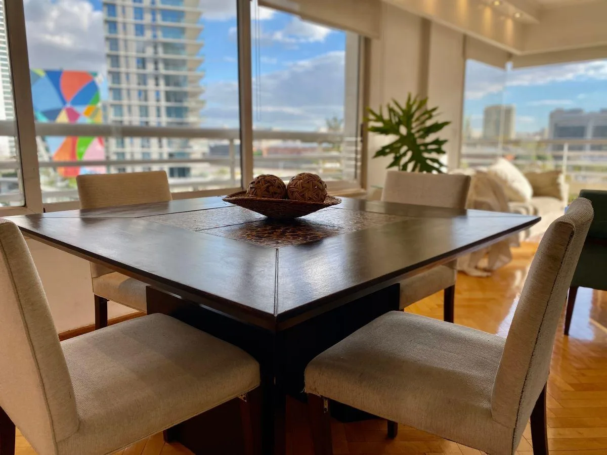 Furnished three-bedroom apartment in Puerto Madero