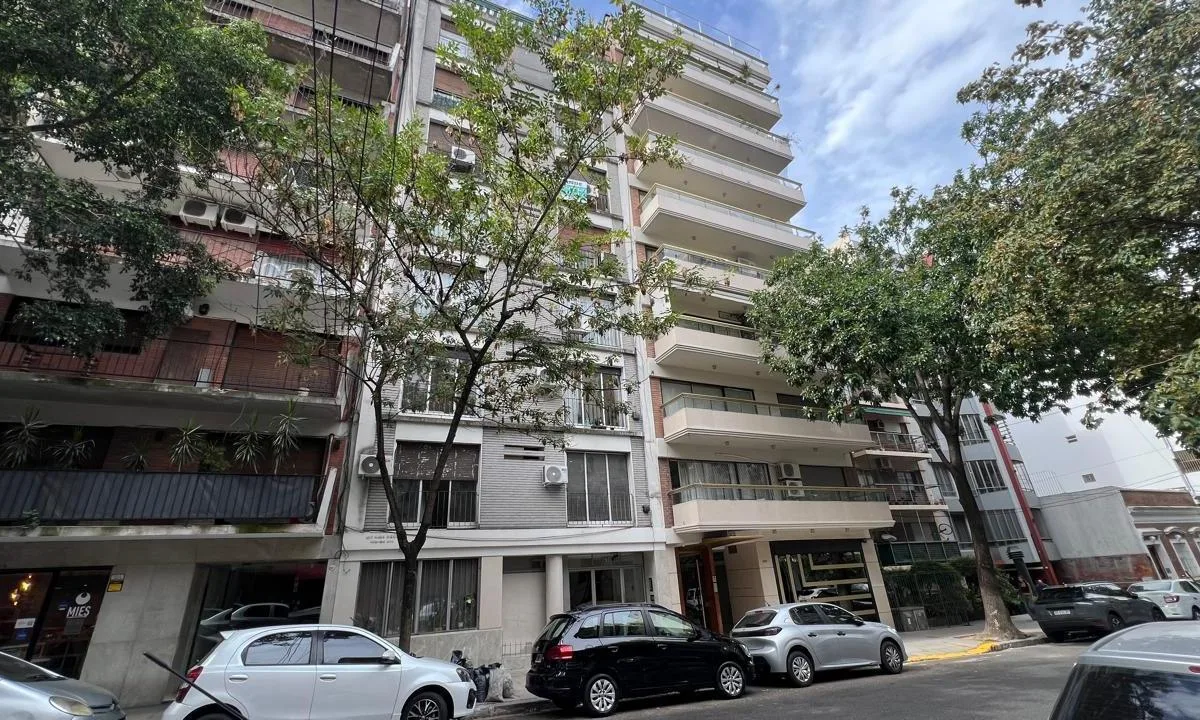 Apartamento de três ambientes em Recoleta